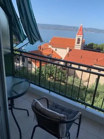 Panorama Sea View H * Омиш