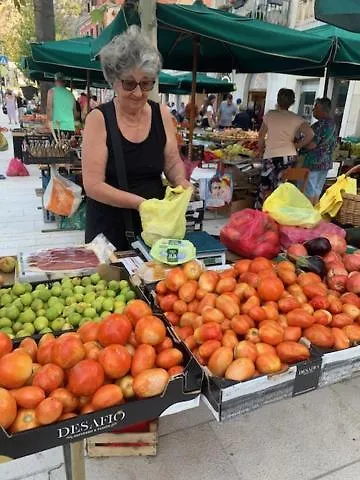 Апартаменты Panorama Sea View H